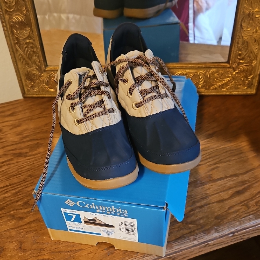 Columbia Blue and Beige Casual Shoes
